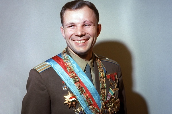 Юрий Алексеевич Гагарин Юрий Алексеевич Гагарин.